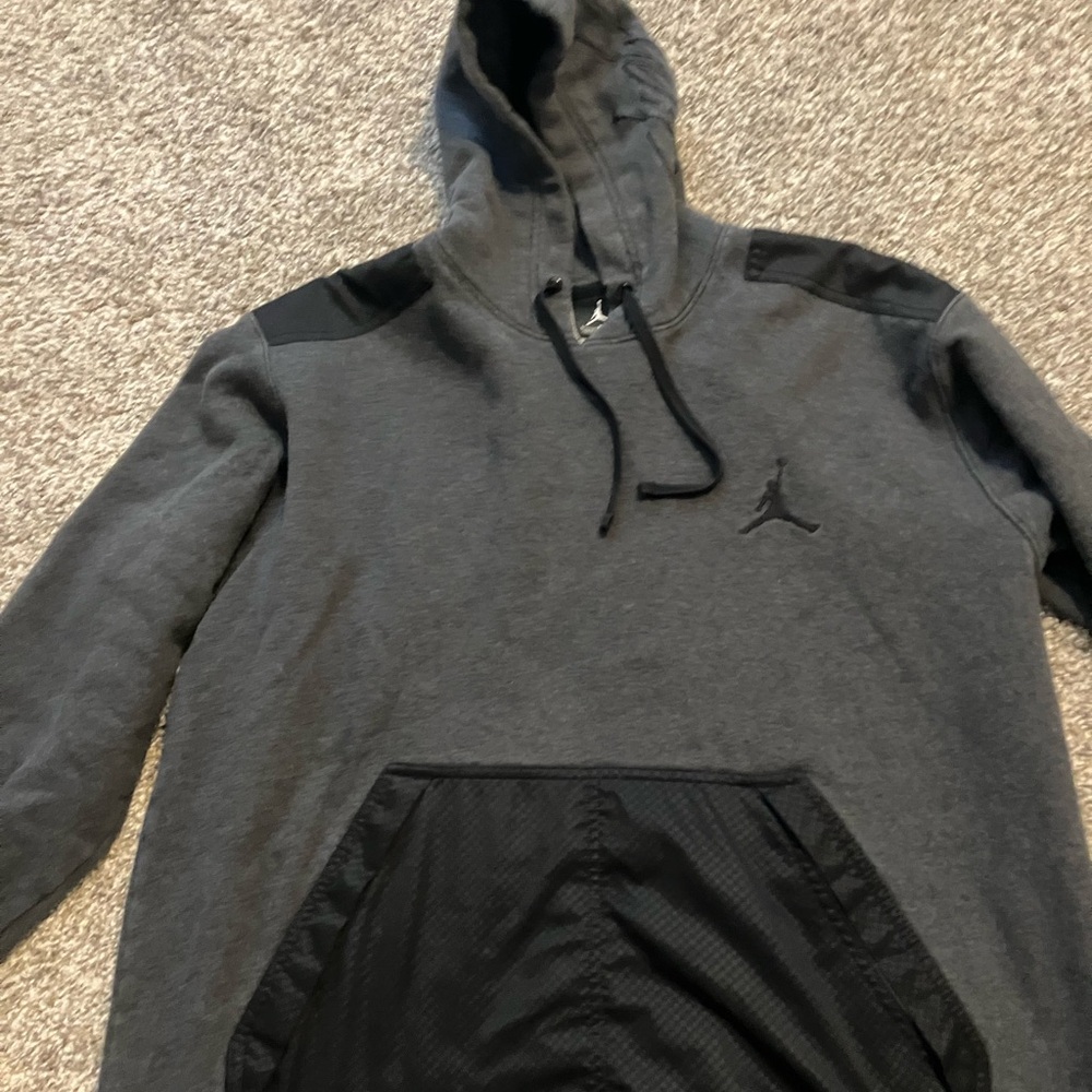 Gray Jordan Hoodie - L